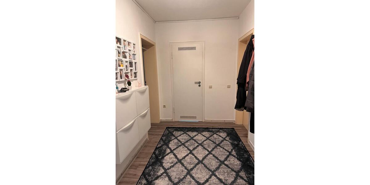 Erdgeschoßwohnung Essen Stadtbezirk VII - 3 Zimmer, 71 m&sup2;, 444&euro; | Angebot:25967648