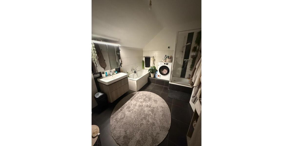 Dachgeschoßwohnung Oer-Erkenschwick Erkenschwick - 4.5 Zimmer, 98 m&sup2;, 820&euro; | Angebot:25990049