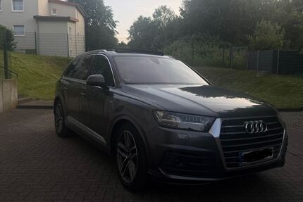 Audi Q7 260.000 km 14.900 &euro; Bochum 44867