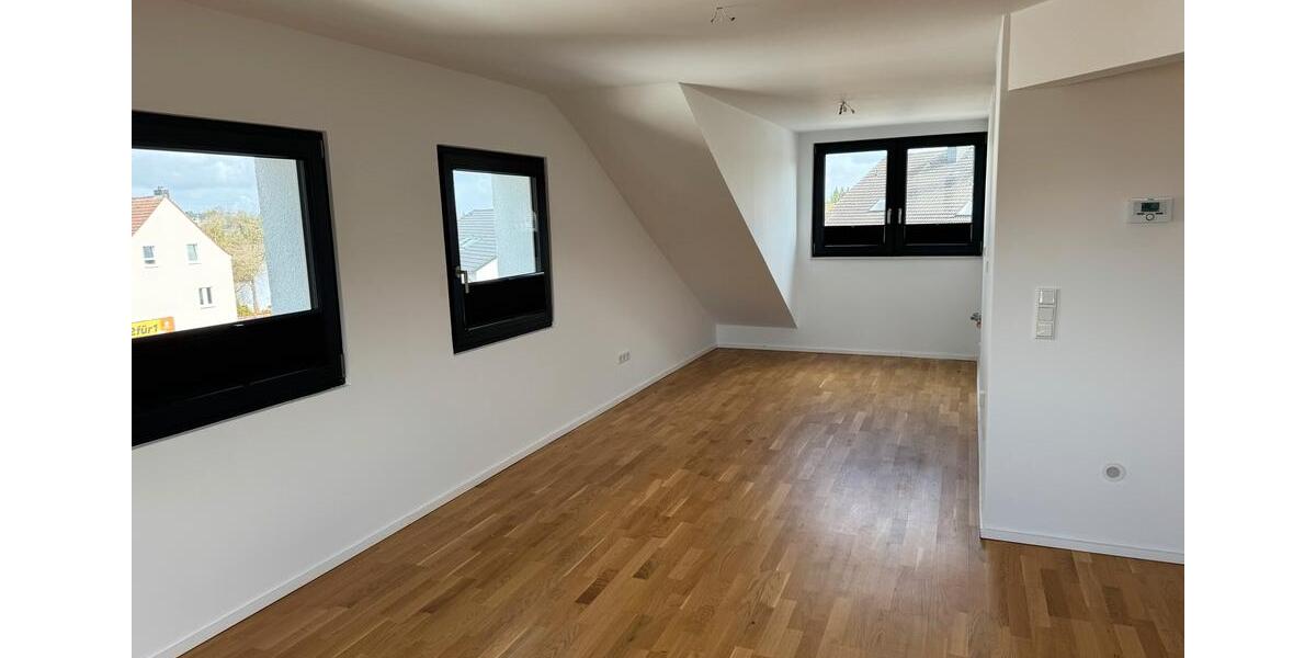 Dachgeschoßwohnung Dortmund Hörde - 2.5 Zimmer, 82 m&sup2;, 984&euro; | Angebot:25974943