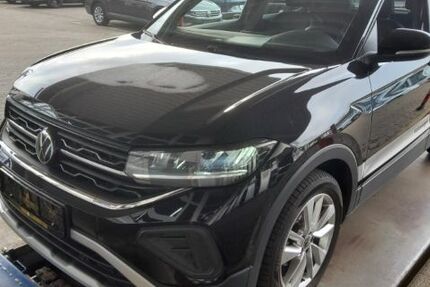 VW T-Cross 6.694 km 28.950 &euro; Essen 45307
