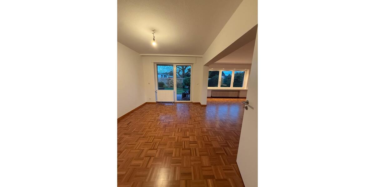 Einfamilienhaus Schermbeck - 6 Zimmer, 200 m&sup2;, 1.600&euro; | Angebot:25926283