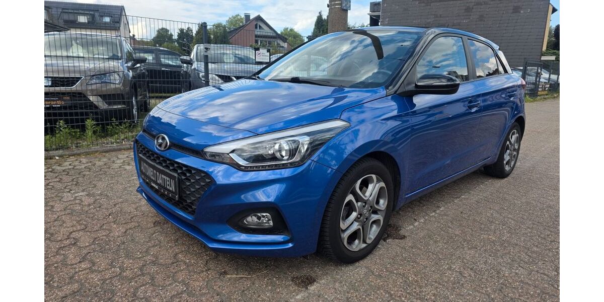 Hyundai i20 86.000 km 10.990 &euro; Datteln 45711