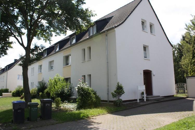 Dachgeschoßwohnung Lünen Brambauer - 3.5 Zimmer, 71 m&sup2;, 506&euro; | Angebot:25845033