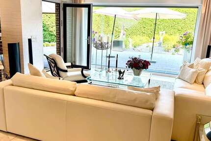 Haus Recklinghausen - 5 Zimmer, 350 m&sup2;, 1.300.000&euro; | Angebot:27725221