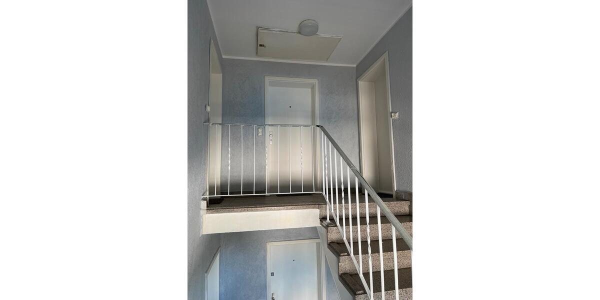 Dachgeschoßwohnung Essen Stadtbezirk V - 2 Zimmer, 50 m&sup2;, 550&euro; | Angebot:25298972