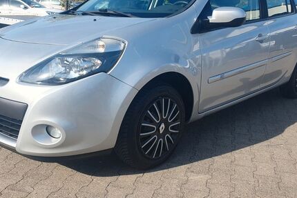 Renault Clio 39.998 km 6.999 &euro; Essen 45326