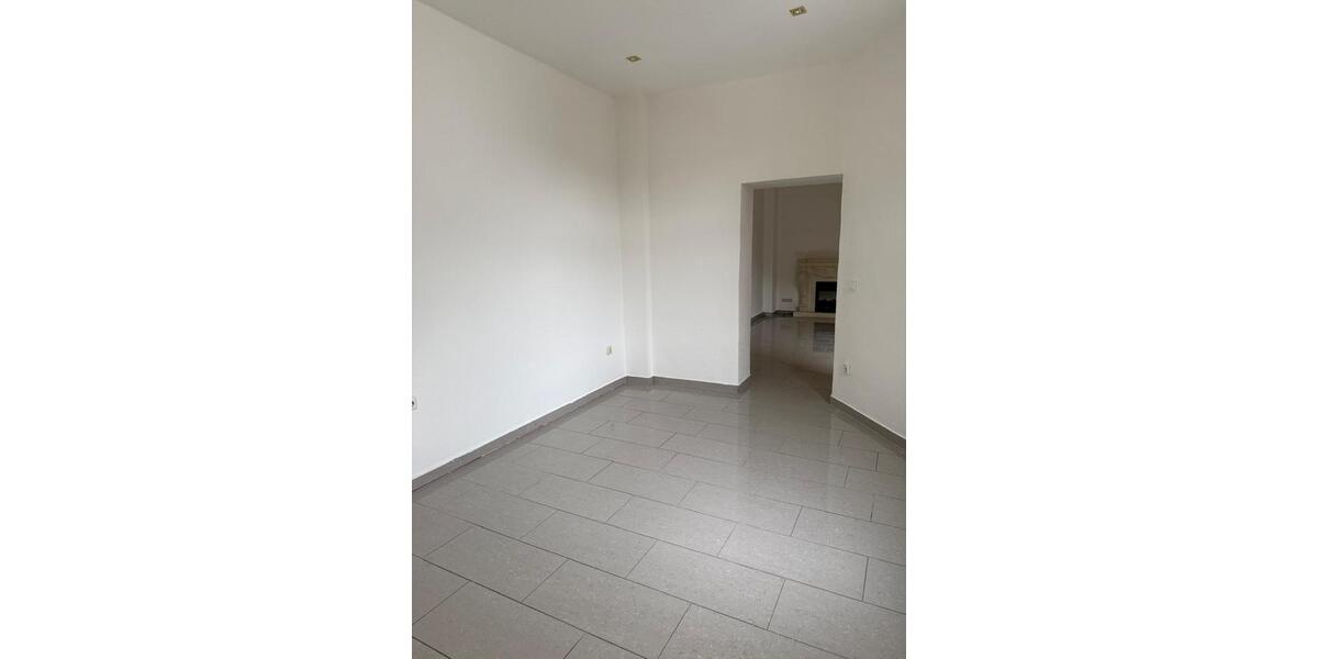 Etagenwohnung Essen Stadtbezirk VII - 2 Zimmer, 60 m&sup2;, 700&euro; | Angebot:25947653