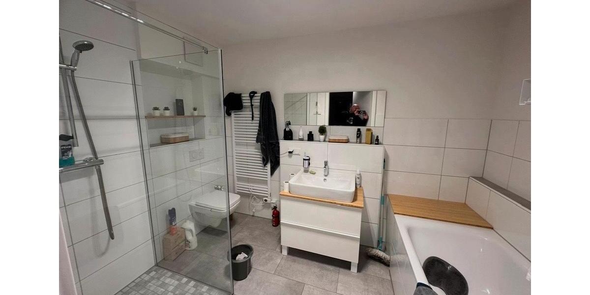 Etagenwohnung Dortmund Hombruch - 3.5 Zimmer, 77 m&sup2;, 1.415&euro; | Angebot:26613574