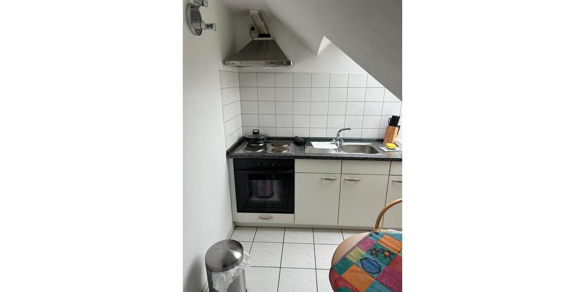 Dachgeschoßwohnung Essen Stadtkern - 2 Zimmer, 58 m&sup2;, 540&euro; | Angebot:26025037