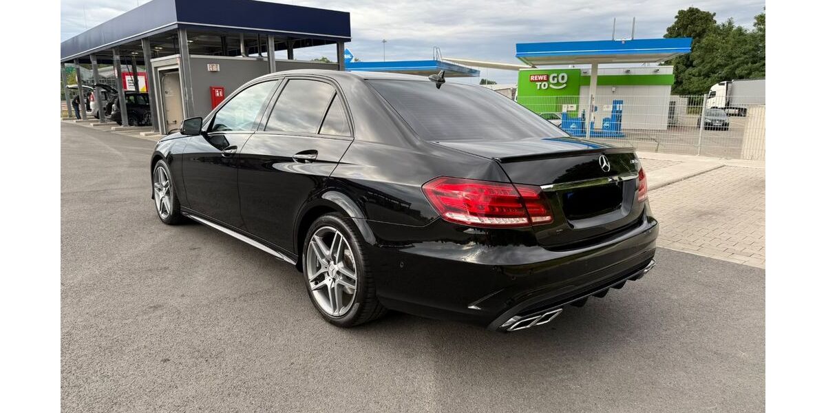 Mercedes-Benz E 350 198.000 km 14.900 &euro; Bochum 44892