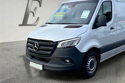 Mercedes-Benz Sprinter 127.039 km 26.061 &euro; Witten 58454