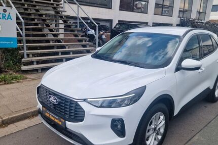Ford Kuga 4.788 km 22.555 &euro; Essen 45307