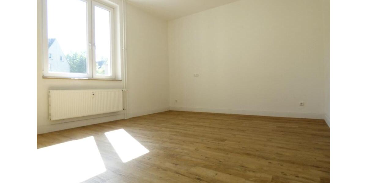 Dachgeschoßwohnung Essen Stadtbezirk III - 2 Zimmer, 56 m&sup2;, 610&euro; | Angebot:25992879