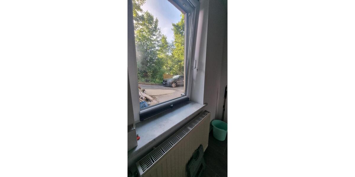 Etagenwohnung Velbert Velbert-Mitte - 3 Zimmer, 65 m&sup2;, 1.200&euro; | Angebot:26700835