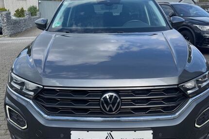 VW T-Roc 213.000 km 14.799 &euro; Mülheim / Ruhr 45473
