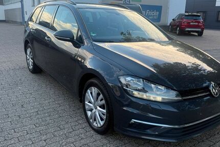 VW Golf 265.834 km 7.900 &euro; Essen 45356