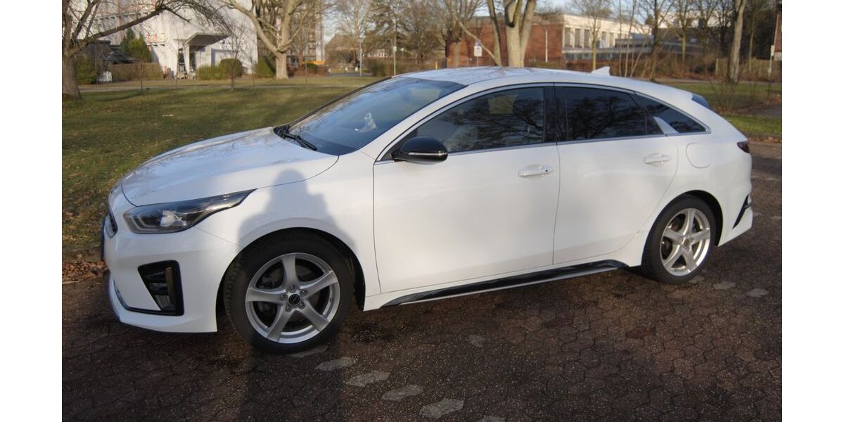 Kia pro ceed / ProCeed 105.000 km 14.500 &euro; Raesfeld 46348