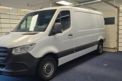 Mercedes-Benz Sprinter 165.592 km 21.999 &euro; Dülmen 48249
