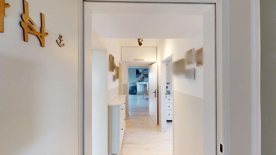 Etagenwohnung Velbert - 4.5 Zimmer, 94 m&sup2;, 1.630&euro; | Angebot:25935290