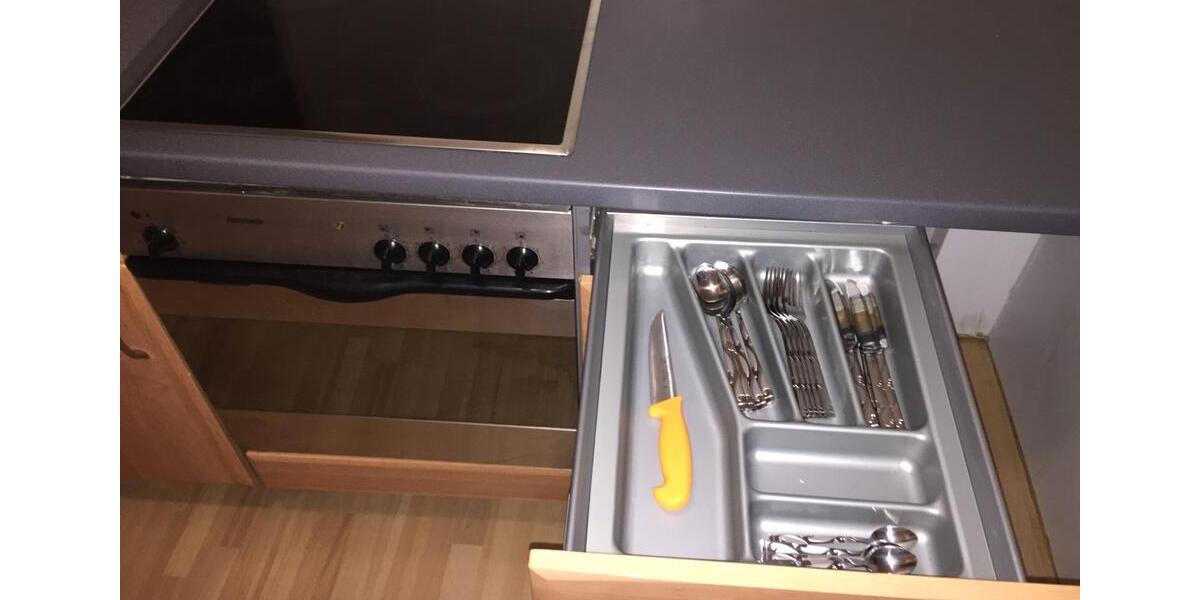 Erdgeschoßwohnung Essen Frillendorf - 3 Zimmer, 75 m&sup2;, 2.200&euro; | Angebot:26582048
