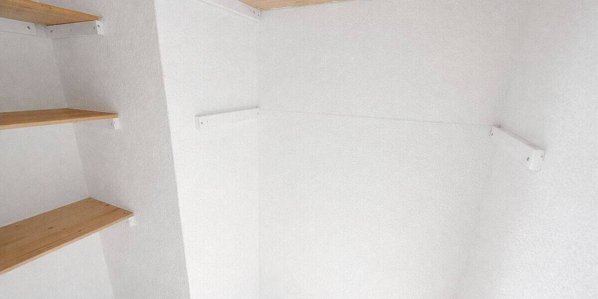 Zimmer Gelsenkirchen Altstadt - 1 Zimmer, 63 m&sup2;, 590&euro; | Angebot:26068822