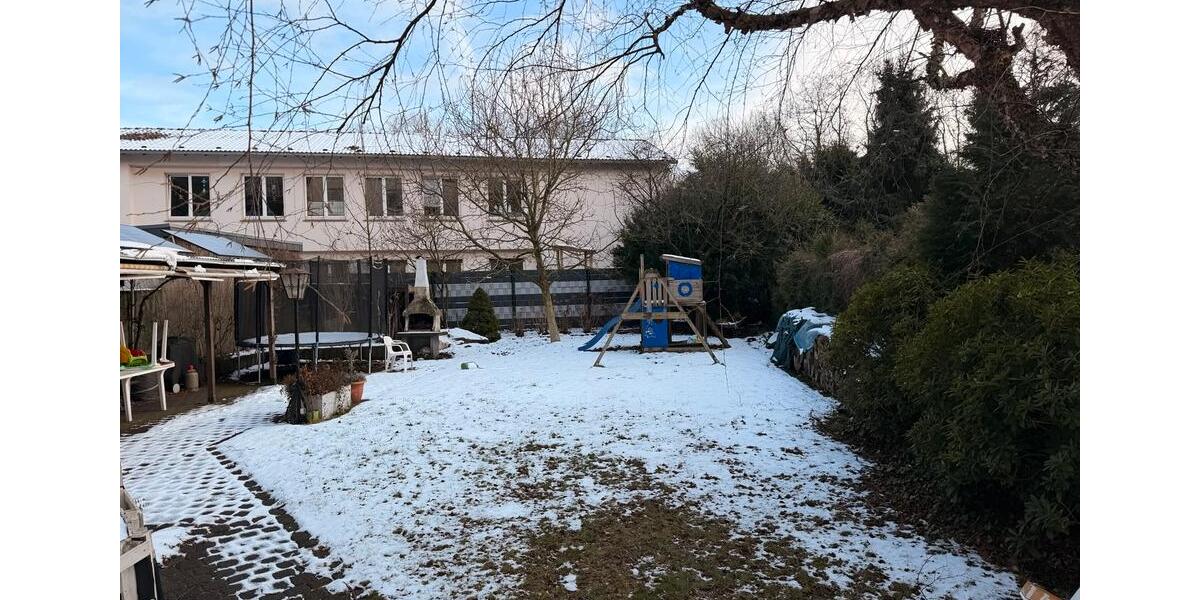 Hochparterre Essen Stadtbezirk IV - 3.5 Zimmer, 93 m&sup2;, 249.000&euro; | Angebot:24703060