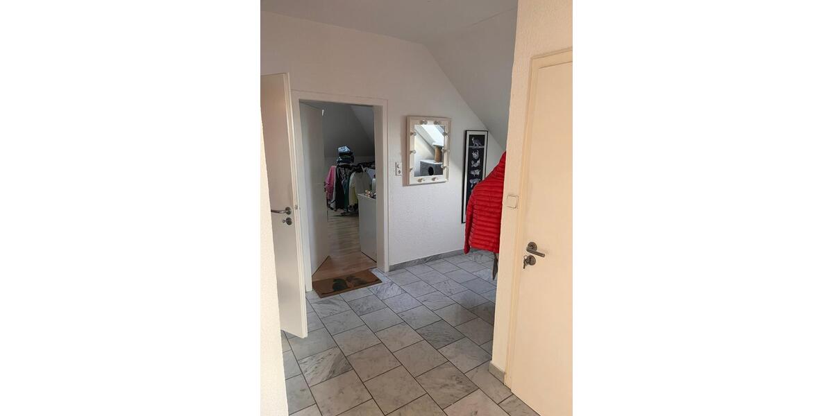 Dachgeschoßwohnung Bochum Bochum-Südwest - 4 Zimmer, 116 m&sup2;, 335.000&euro; | Angebot:26110541