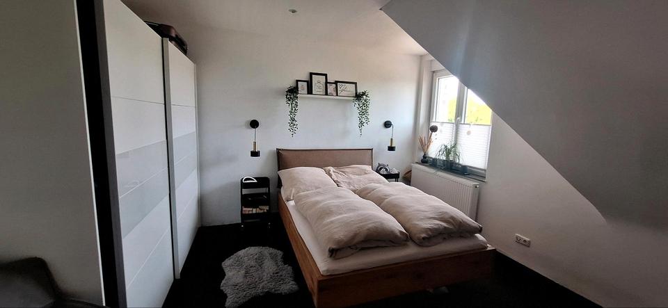 Reihenhaus Oberhausen Schmachtendorf - 4 Zimmer, 84 m&sup2;, 320.000&euro; | Angebot:26739393