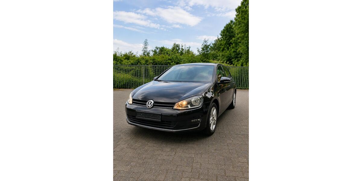 VW Golf 184.000 km 7.499 &euro; Dorsten 46282