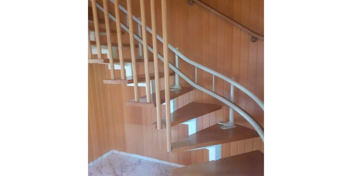 Mehrfamilienhaus, Wohnhaus Essen Burgaltendorf - 5 Zimmer, 156 m&sup2;, 590.000&euro; | Angebot:25683402