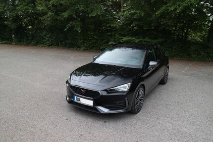 Cupra Leon 12.300 km 29.990 &euro; Dortmund 44269