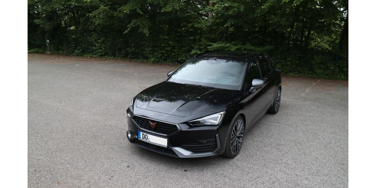 Cupra Leon 12.300 km 29.990 &euro; Dortmund 44269