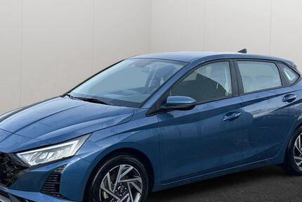 Hyundai i20 24.723 km 17.490 &euro; Dinslaken 46535