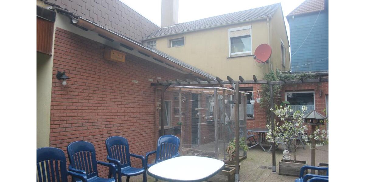 Erdgeschoßwohnung Gelsenkirchen Erle - 4 Zimmer, 120 m&sup2;, 240.000&euro; | Angebot:26020590