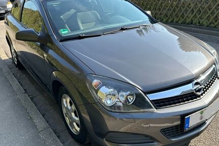 Opel Astra 109.000 km 4.600 &euro; Witten 58452