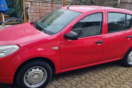Dacia Sandero 21.000 km 3.200 &euro; Hattingen 45529