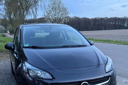 Opel Corsa 98.000 km 7.900 &euro; Marl 45770