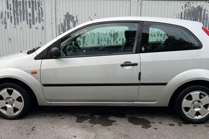 Ford Fiesta 126.000 km 1.900 &euro; Dortmund 44309
