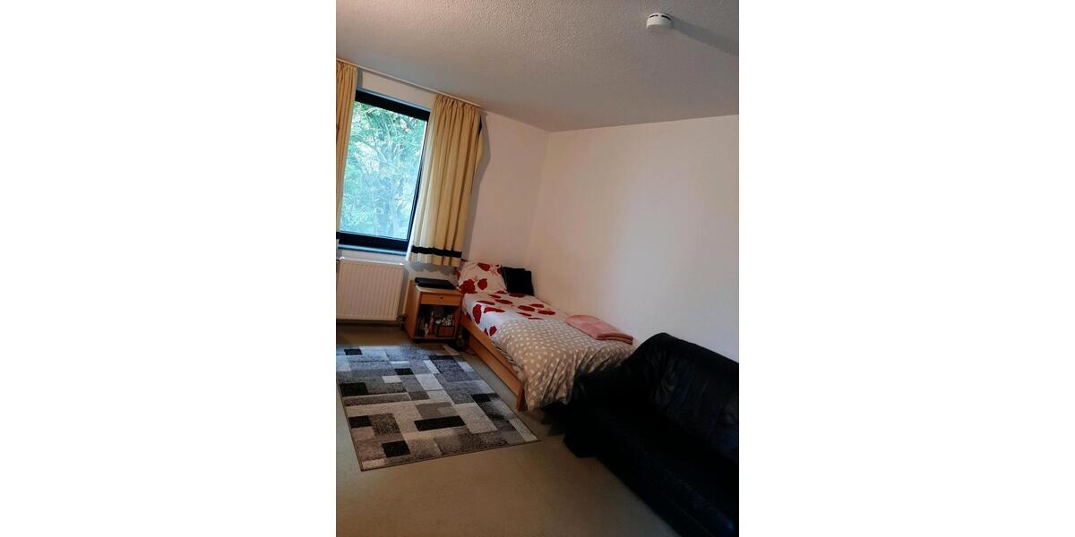 Etagenwohnung Essen Stadtbezirk VI - 28 Zimmer, 28 m&sup2;, 375&euro; | Angebot:26515563