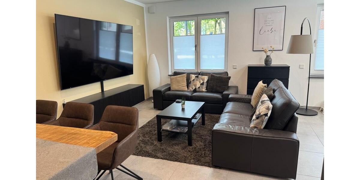 Erdgeschoßwohnung Oberhausen Alt-Oberhausen - 2 Zimmer, 54 m&sup2;, 1.090&euro; | Angebot:26606750