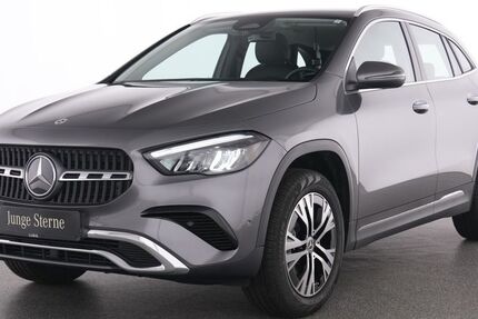 Mercedes-Benz GLA 180 5.801 km 35.885 &euro; Essen 45309