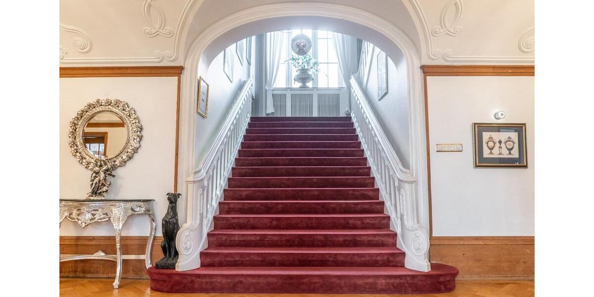 Erdgeschoßwohnung Wetter (Ruhr) - 6 Zimmer, 350 m&sup2;, 3.500&euro; | Angebot:26563501
