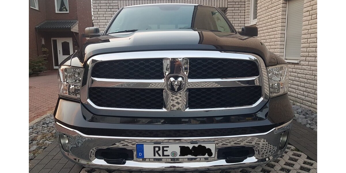 Dodge Ram 2500 Crew Cab Pick-up 44.000 km 42.500 &euro; Castrop-Rauxel 44575