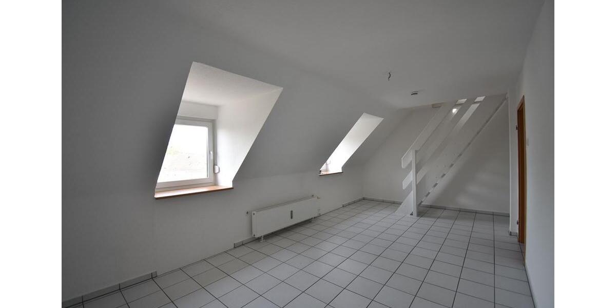 Dachgeschoßwohnung Gladbeck Brauck - 3 Zimmer, 74 m&sup2;, 600&euro; | Angebot:15432568