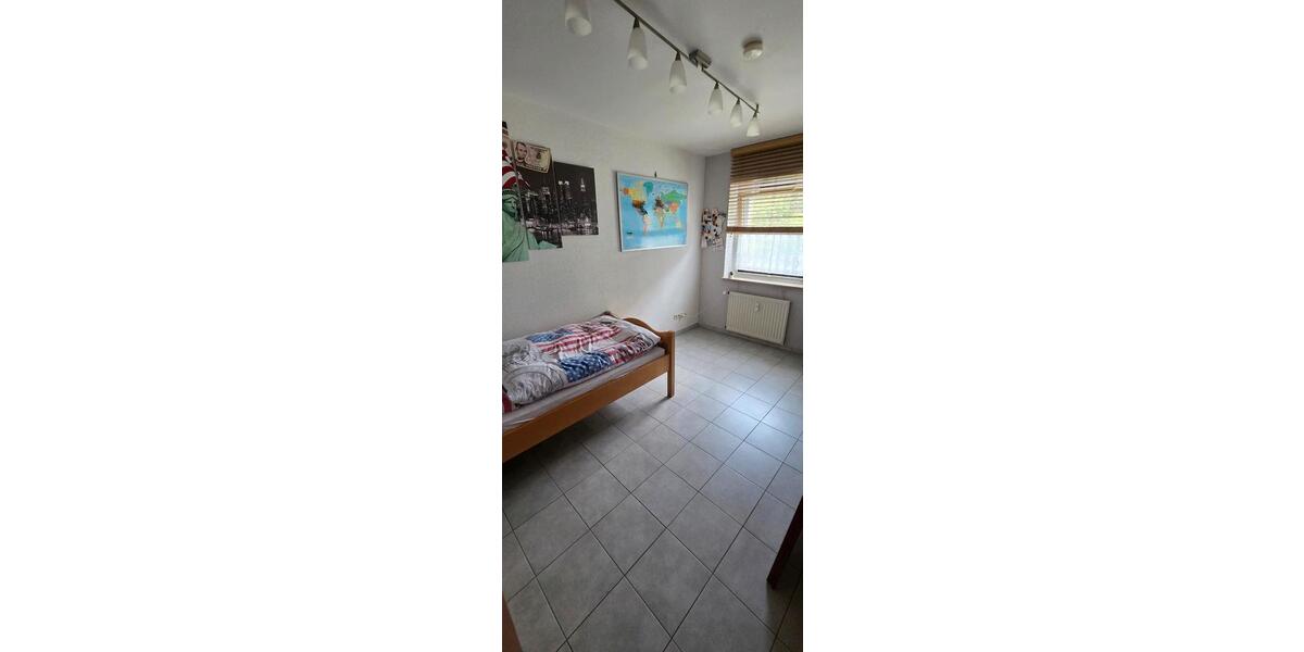Etagenwohnung Essen Stadtbezirk III - 3.5 Zimmer, 75 m&sup2;, 215.000&euro; | Angebot:26728350