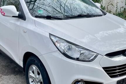 Hyundai ix35 119.000 km 6.750 &euro; Marl 45772