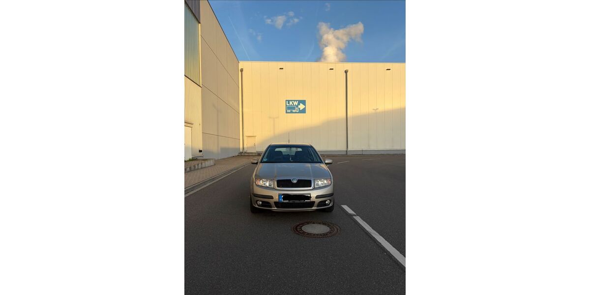 Skoda Fabia 183.018 km 3.500 &euro; Datteln 45711