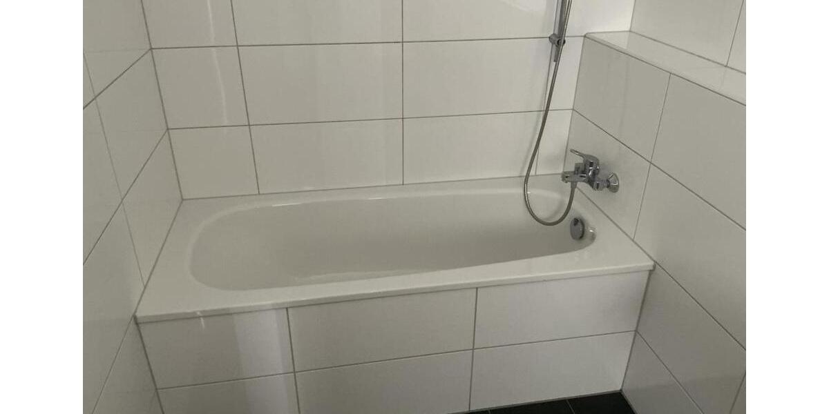 Etagenwohnung Velbert Velbert-Mitte - 2 Zimmer, 73 m&sup2;, 539&euro; | Angebot:26672548