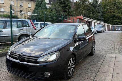 VW Golf 147.000 km 7.000 &euro; Essen 45143